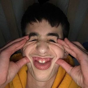 Meet your Posher, Brandon